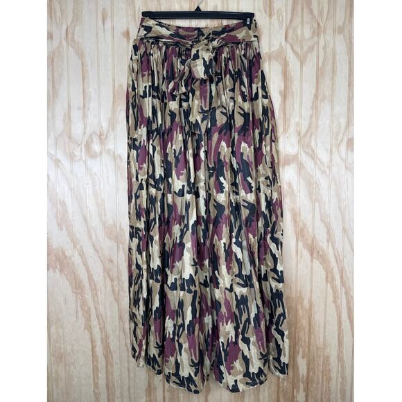 Mir Apparel Burgundy Black Tan Brown Maxi Flared Skirt Camo Pockets NWT One Size - Picture 3 of 8